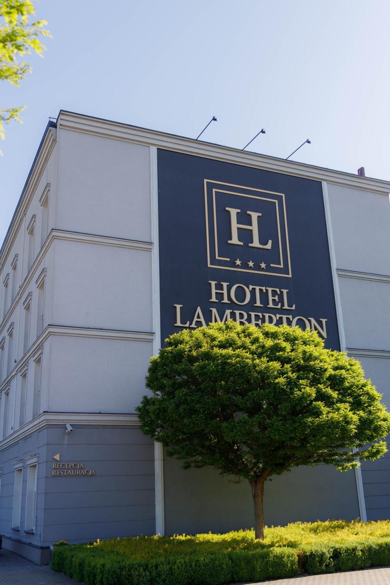 Hotel Lamberton Ołtarzew Exterior foto